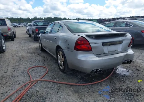 2008 Pontiac Grand Prix Gxp z USA, uszkodzony, nr VIN 2G2WC55C081138854